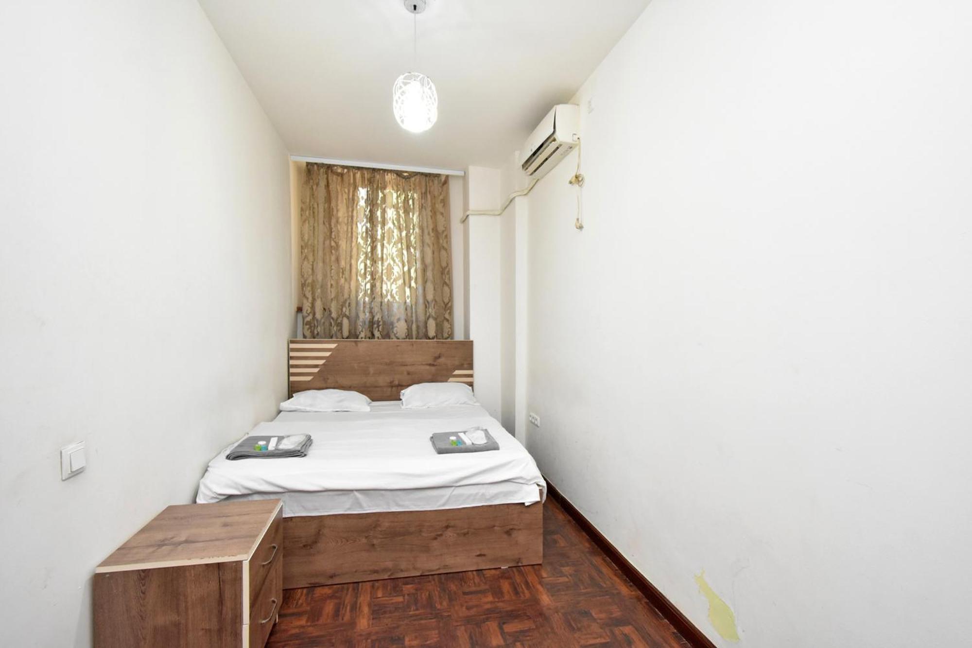 Hotel Aaa Erivan Exterior foto