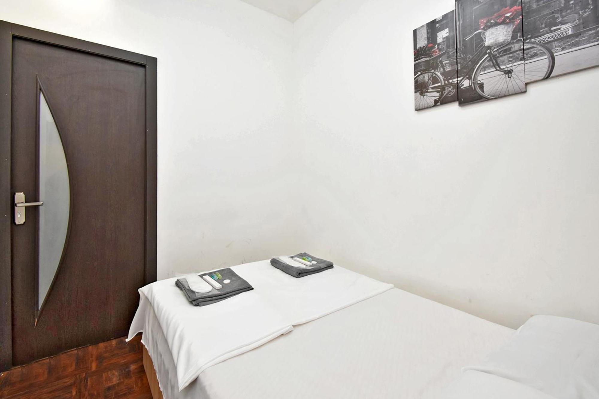 Hotel Aaa Erivan Exterior foto