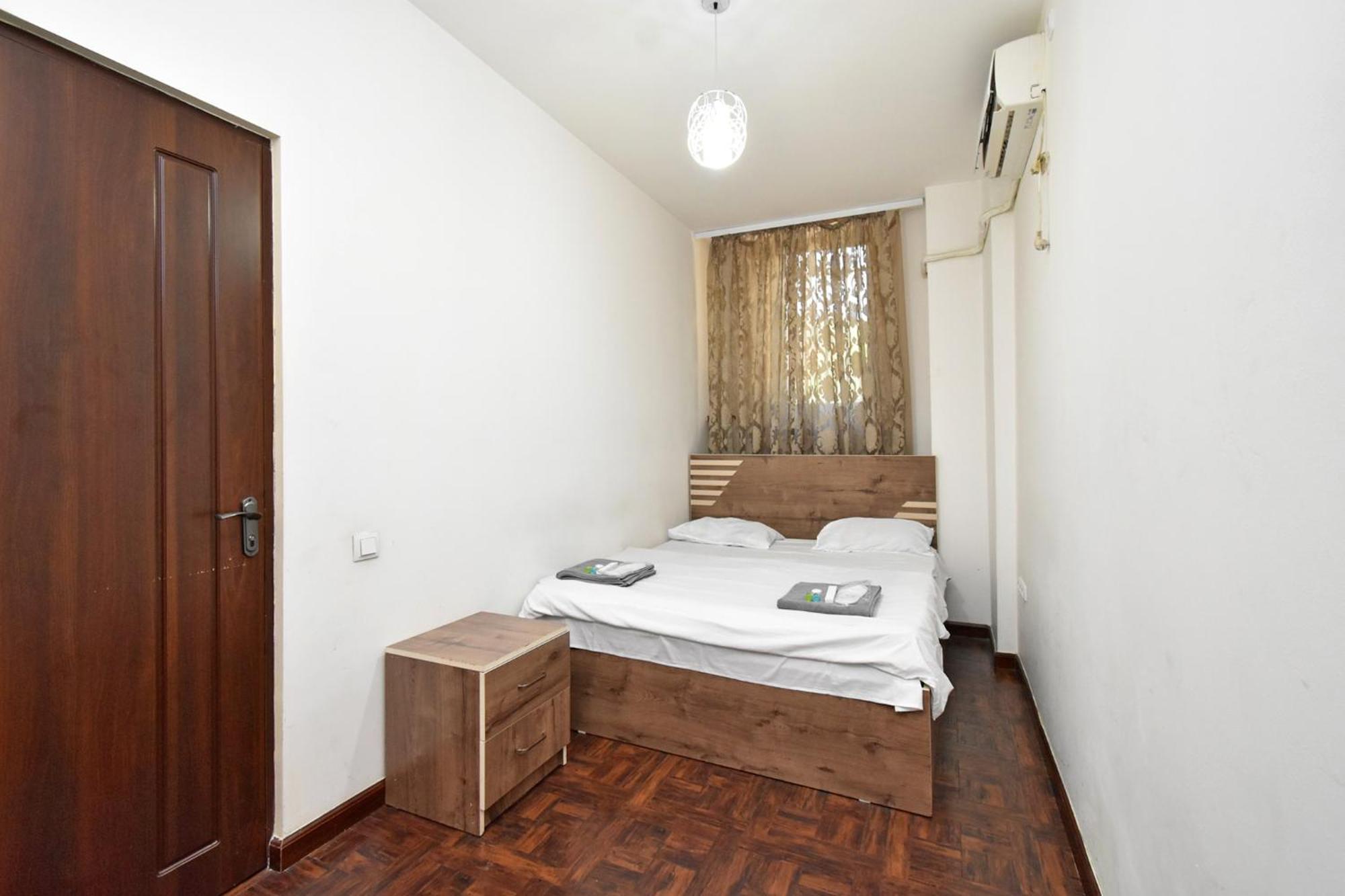 Hotel Aaa Erivan Exterior foto
